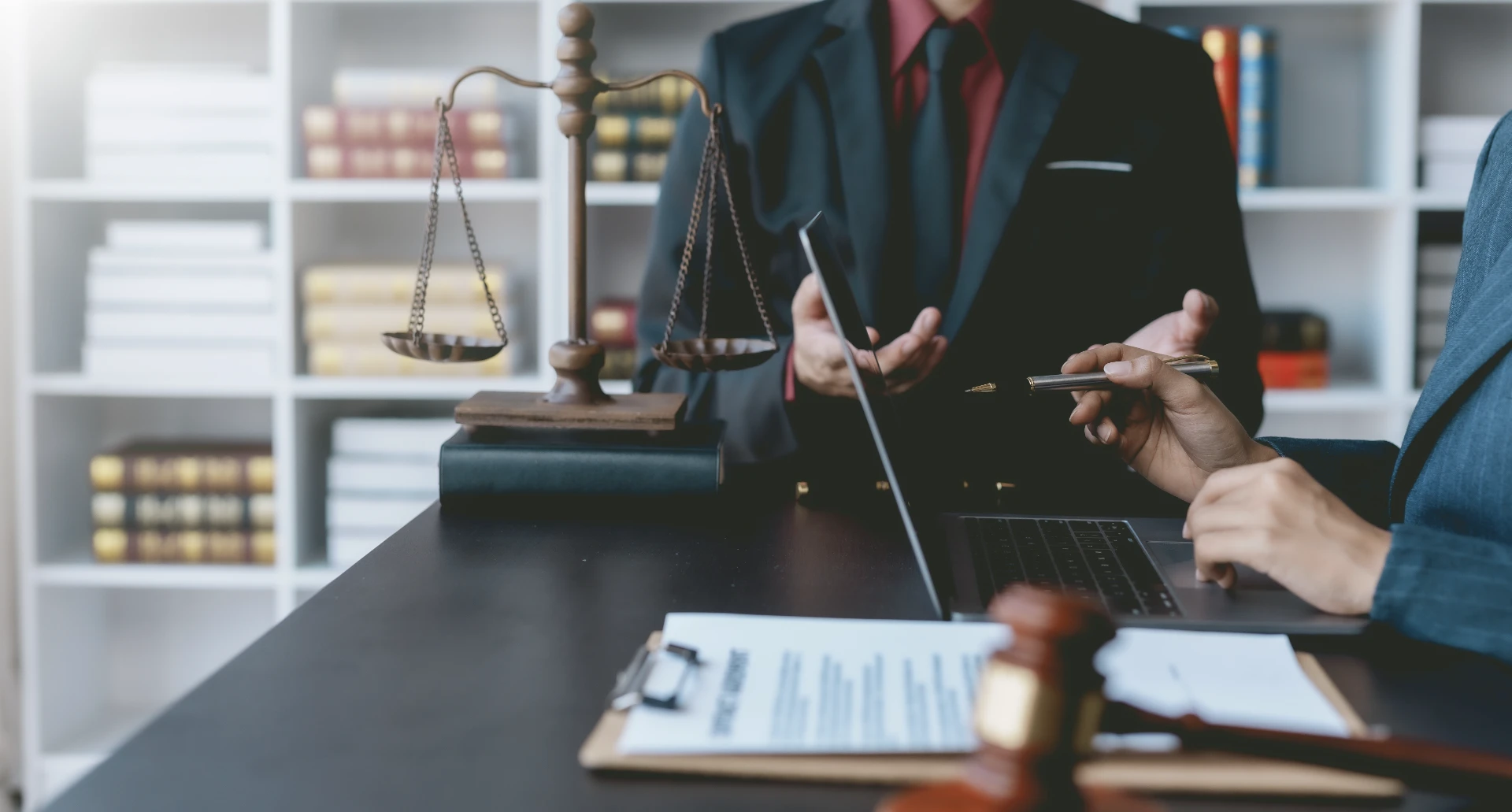California meal and rest break lawyer representing employees for unpaid break premium pay claims